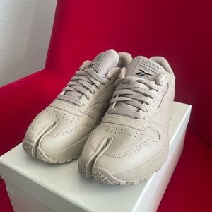 MAISON MARGIELA x REEBOX YABI Sneakers